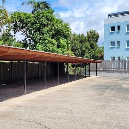 Tower Court Motel - Adults Only Haven Hervey Bay Exterior foto