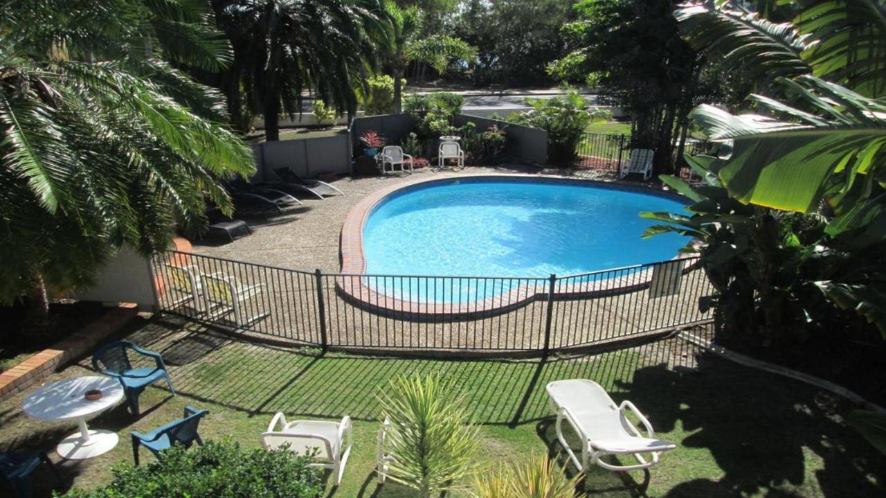 Tower Court Motel - Adults Only Haven Hervey Bay Exterior foto