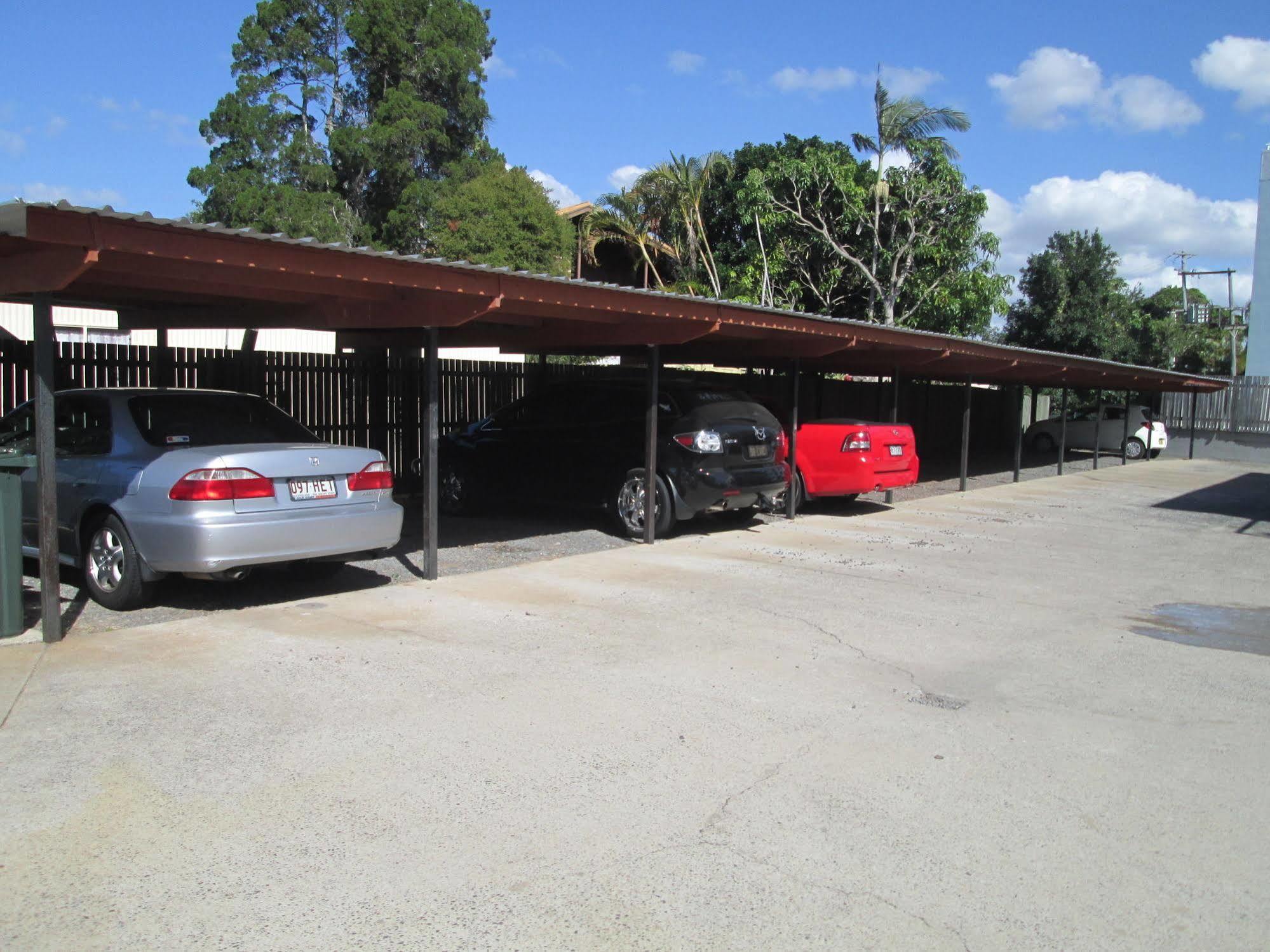 Tower Court Motel - Adults Only Haven Hervey Bay Exterior foto